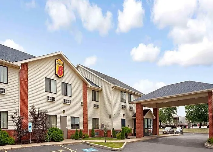 Super 8 By Wyndham I-57 Hotel Monee